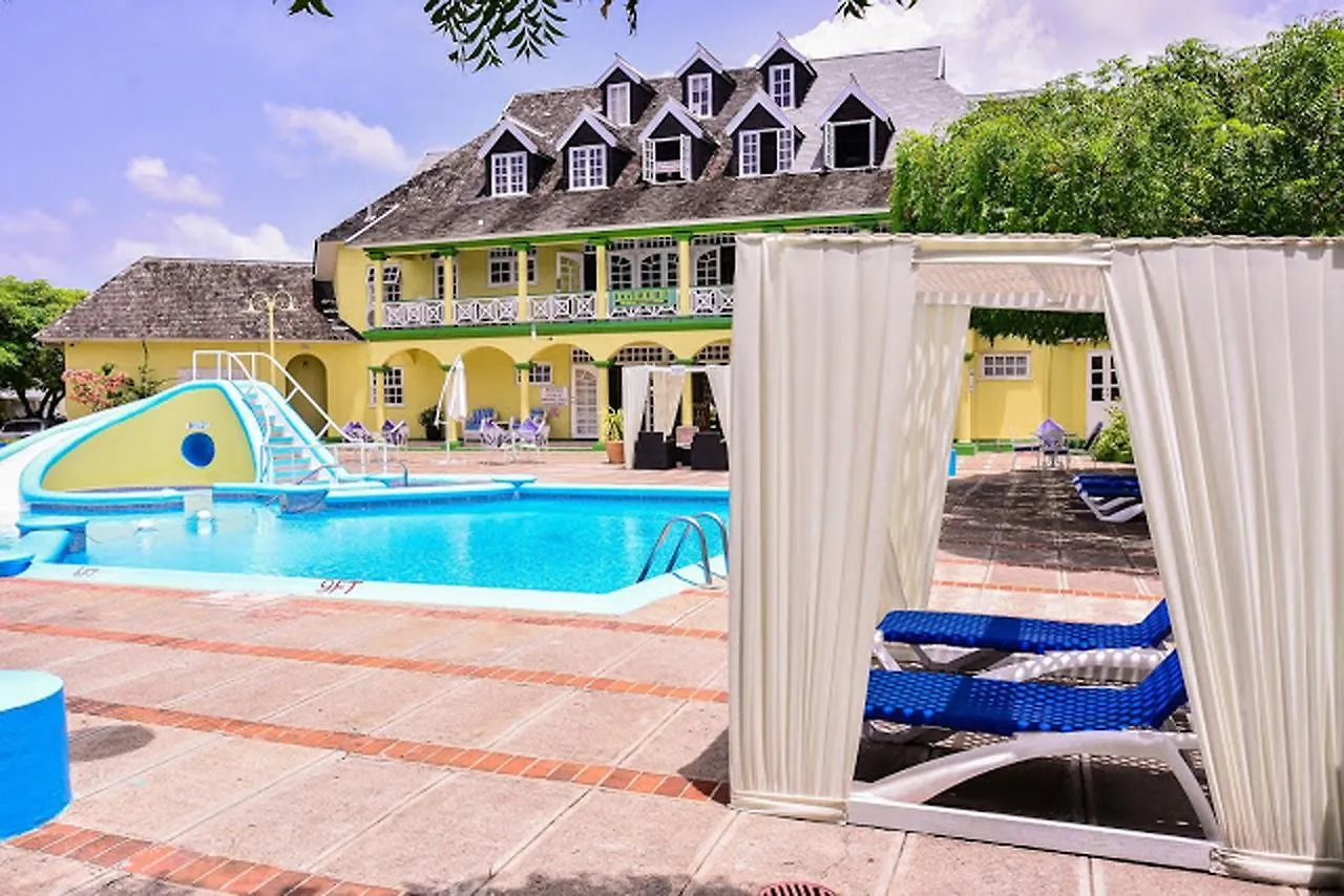 Apartment Sea Bird Beach Studio @ Sandcastles Ocho Rios Jamaica